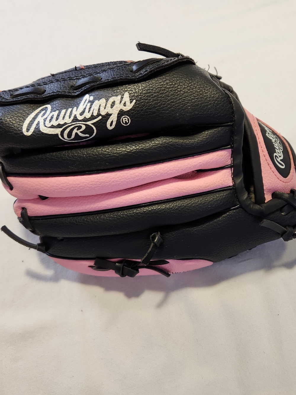 Rawlings PL950BP Girls Pink & Black 9.5" Synthetic Softball Glove Basket Web